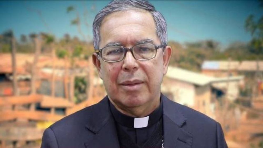 Yo soy cura de pueblo: Monseor Luis Jos Rueda, arzobispo de Bogot