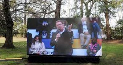 Informe: �Qui�n gast� m�s en la campa�a electoral de las PASO en redes sociales?