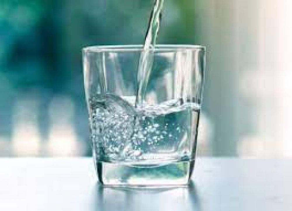 Cunta agua necesitamos beber realmente?