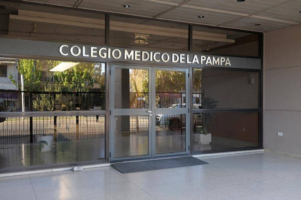 Crisis en el Colegio Mdico: gineclogos renuncian en masa