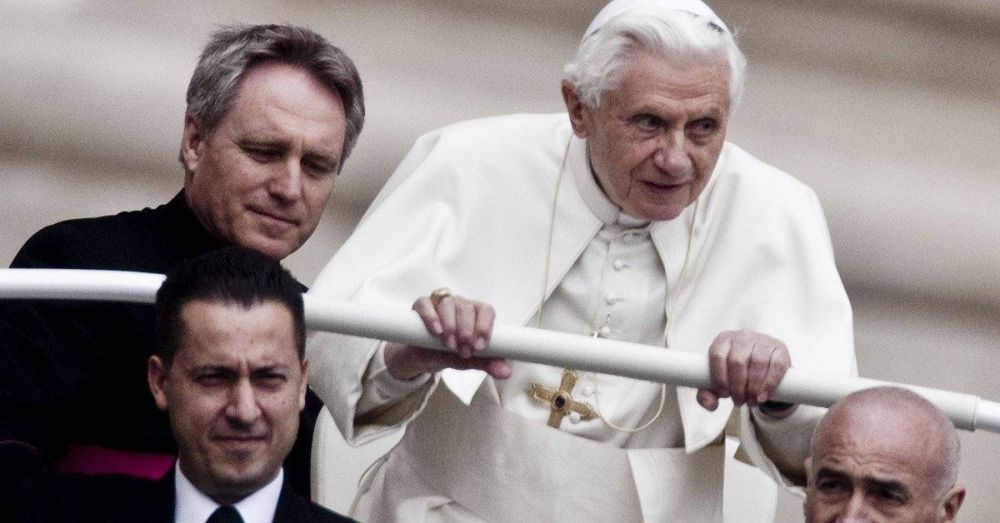 El mayordomo que traicion al Papa, rob documentos secretos y desat un escndalo en el Vaticano