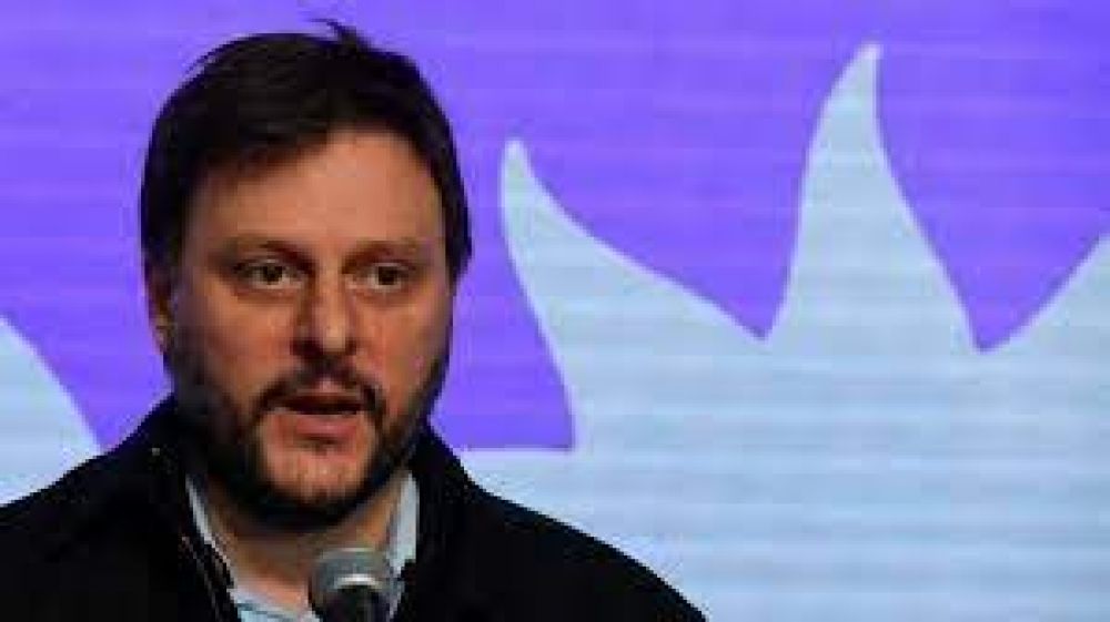 Santoro asegur� que para ganar las elecciones hay que dar �se�ales de soluci�n a los problemas�