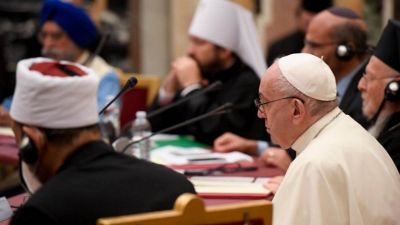 �Por qu� no aparece Dios en la Econom�a de Francisco?