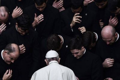 Abusos: concluy� sin castigos el �juicio de los monaguillos del Papa�