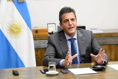 Buscan que cerca de un mill�n de planes sociales sean traspasados al mercado laboral