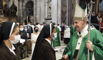 Tres modos concretos para caminar en la misma direcci�n, seg�n el Papa