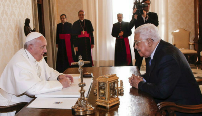 El Papa por tel�fono con Ab�s: 