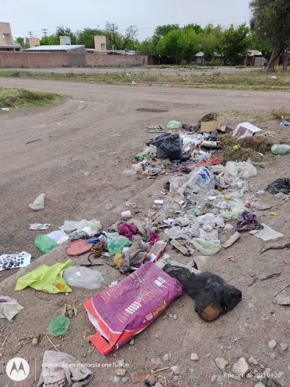 Vecinos de barrio Los Filtros se quejan de la acumulación de basura