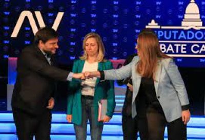Empate: profesionales de la grieta, Vidal y Santoro ganaron el debate porteño