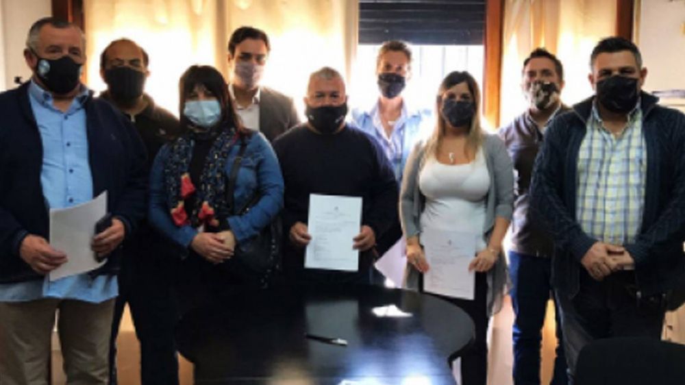 Se firm un acuerdo para preservar los 500 puestos de trabajo tras el incendio en el Parque Industrial de Quilmes