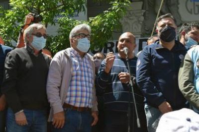 Crdoba: Masiva movilizacin y acto de las regionales de CGT