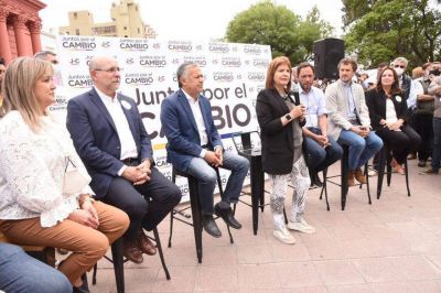 Desconfianza en Juntos por el Cambio ante la convocatoria de Massa a un diálogo tras las elecciones