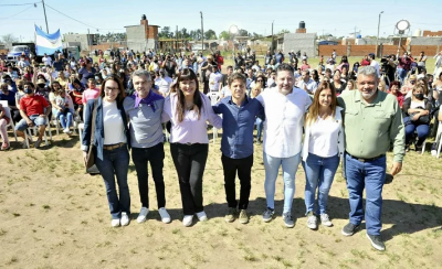 Kicillof, Zabaleta y Men�ndez lanzaron el programa �Mi Pieza� en el Distrito
