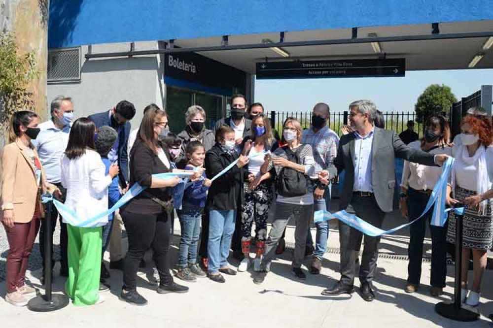 Inauguran en Tigre la renovada estacin Montes del Belgrano Norte