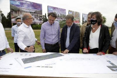 Cascallares y Katopodis recorrieron las obras del imponente Parque Municipal Don Orione