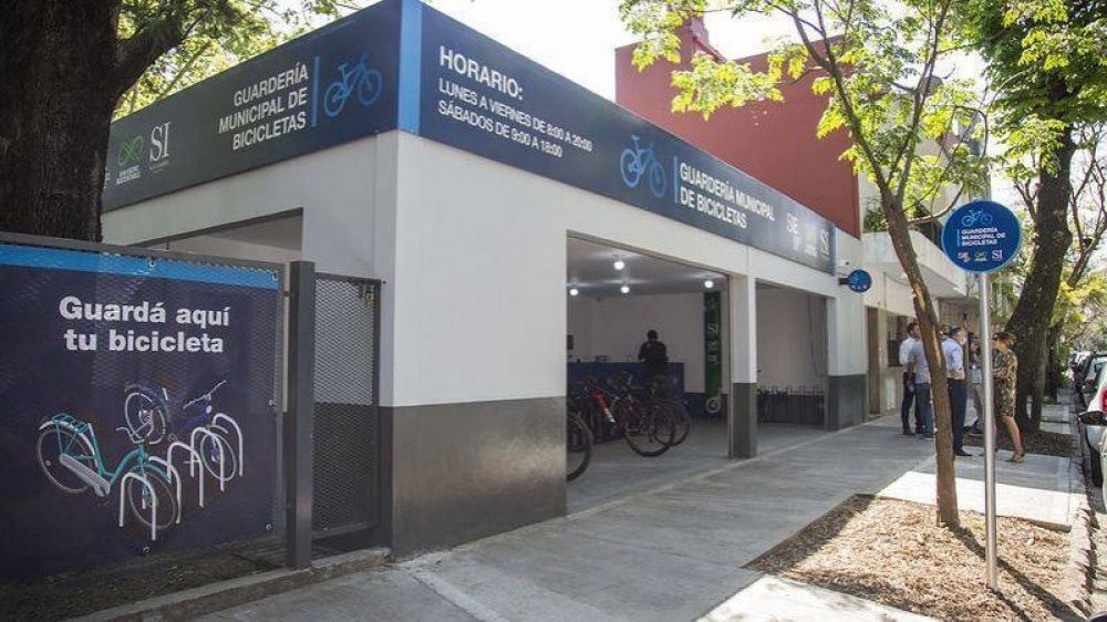 Nueva guardera municipal de bicicletas en la Estacin de San Isidro