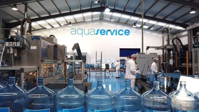 Aquaservice: cómo facturar 160 millones con agua embotellada