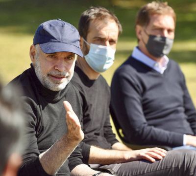 Trabajadores de la salud porte�os denuncian faltantes de equipos en los hospitales y acusan a Larreta: �No cuenta con endoscop�as de urgencia en toda la ciudad�