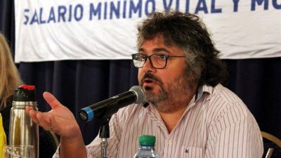 Daniel Yofra: �La CGT se sienta a aceptar lo que dice la UIA y el gobierno de turno, aceptan salarios m�s bajos que la indigencia�