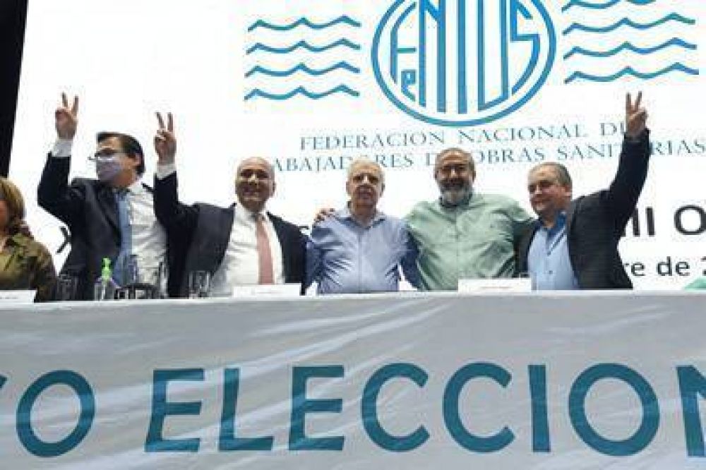 Carlos Adamo y Jos Lingeri fueron elegidos al frente de la FeNTOS