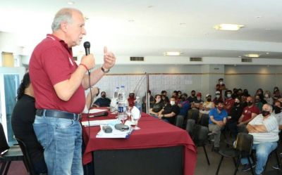 Omar Plaini: �Estamos en un proceso determinante de la CGT�  