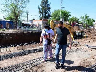 Florencio Varela: Continúan los trabajos de entubamiento del arroyo Jiménez