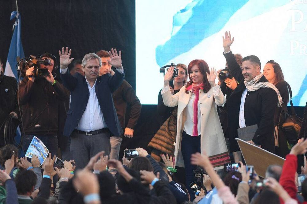 Por qu� cambiaron el d�a y el lugar del acto de cierre del Frente de Todos