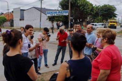  Mayra en La Florida: “Necesitamos que nos acompañen para seguir transformando cada barrio de Quilmes”