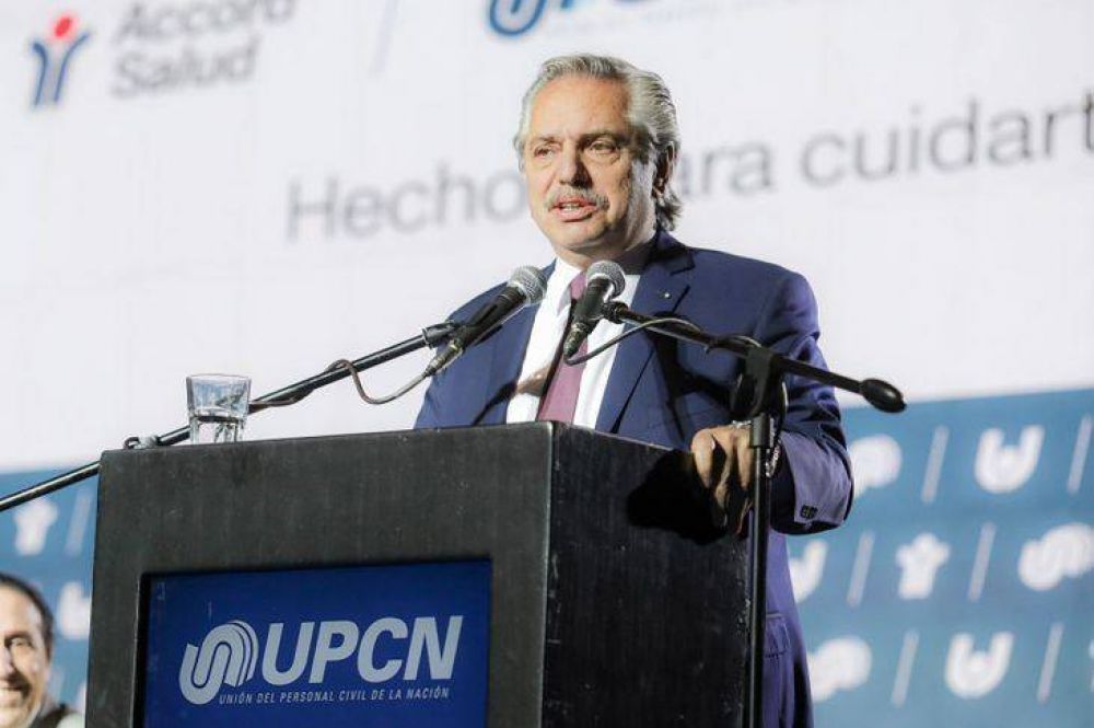 Alberto Fernández encabeza el cierre del encuentro de ciencia 