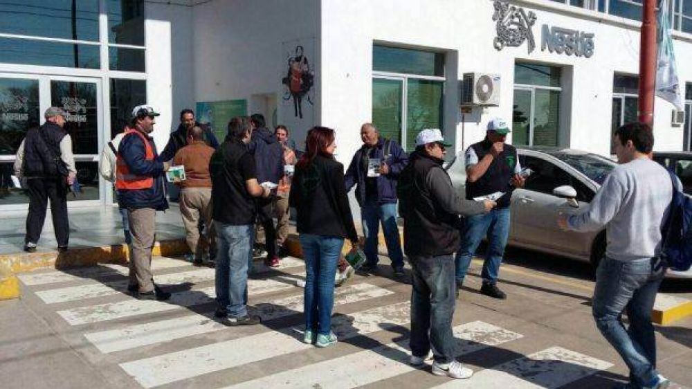 Córdoba: denuncian a Nestlé por avasallamiento de derechos