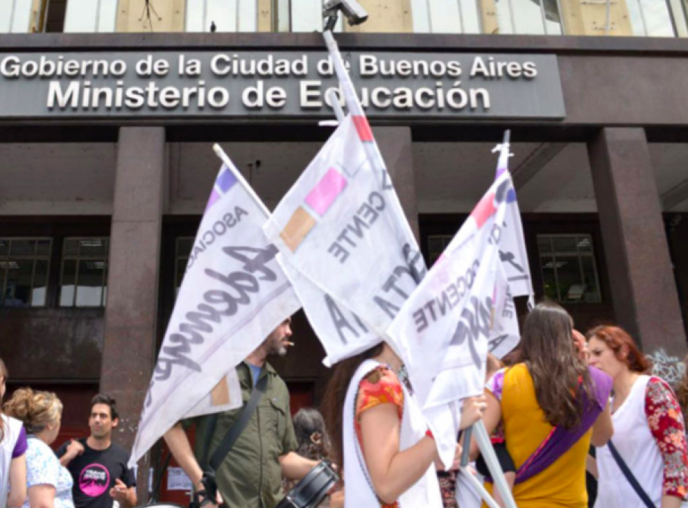 Nuevo paro y movilizacin por los 35 mil docentes precarizados en la Ciudad