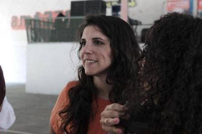 Cele Fierro acus� a Larreta de �hacer negocios y entregar espacios verdes para la especulaci�n�