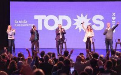 Elecciones 2021: Alberto Fern�ndez encabeza acto de cierre de campa�a del Frente de Todos en Merlo