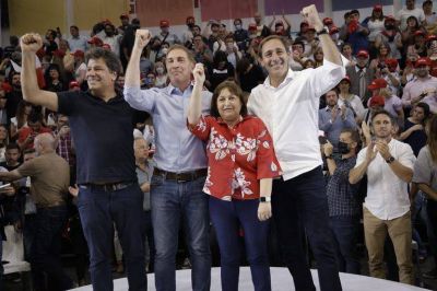 Santilli cerró su campaña en La Plata con Manes: “Pedimos justicia y nos respondieron liberando presos”