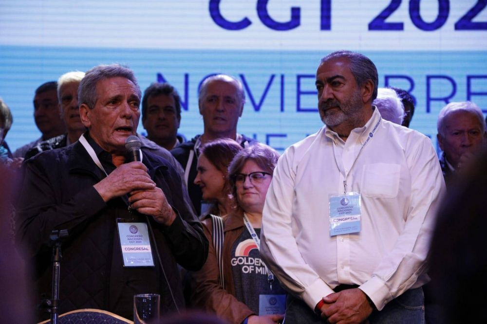 Acu�a avisa que �la CGT va a estar en la calle para defender al Presidente si lo atacan�