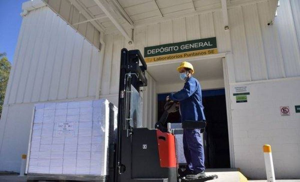 San Luis: Tercera tanda de medicamentos enviados desde Laboratorios Puntanos al Ministerio de Salud de la Nacin