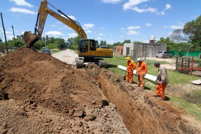 Empezaron obras de ampliación de la red cloacal en San Vicente: beneficiará a 8 mil vecinos