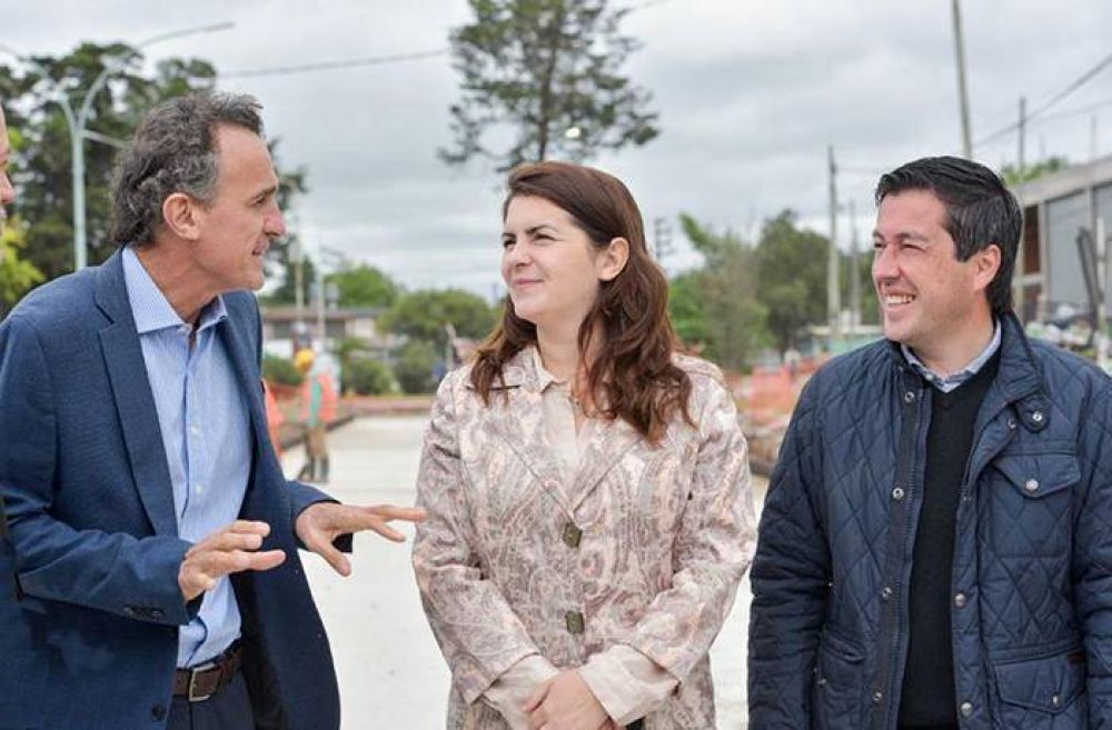 Nardini y Katopodis recorrieron obras hidráulicas y viales en Moreno