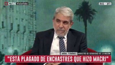 An�bal Fern�ndez aclar� que el custodio de Milei fue denunciado y est� siendo investigado