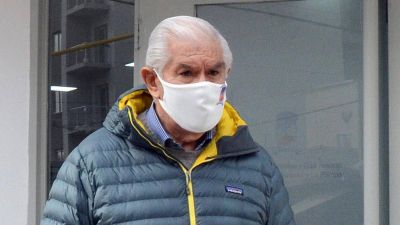 Pereyra, desatado por la posibilidad de impugnaci�n, acus� a dos senadores de presionar para forzar la nulidad de las elecciones