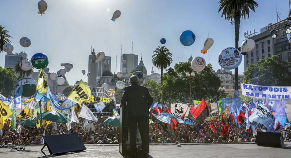 La pol�tica no olvida el pasado