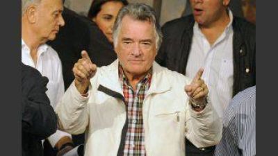 Sindicato de gastron�micos porte�o tiene u$s40 millones en plazos fijos y acciones: Barrionuevo quiere esa caja