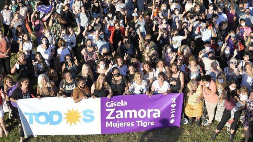 25N: Gisela Zamora encabez un encuentro de mujeres referentes y militantes del Frente de Todos Tigre