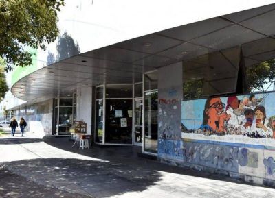 La oposici�n har� pesar su mayor�a y nombrar� a la pr�xima presidente del Consejo Escolar
