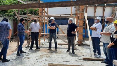 Escobar contin�a con las obras del plan de infraestructura escolar en establecimientos educativos del distrito