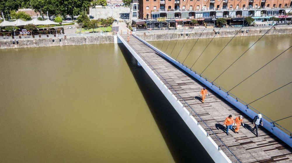 Por primera vez, hacen una renovacin integral del Puente de la Mujer