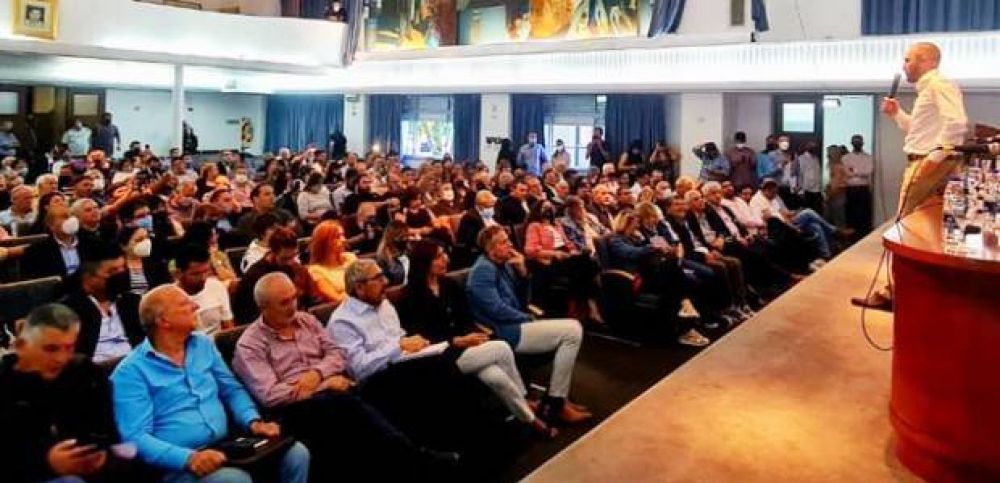 Omar Plaini destac� la visita a la CGT del ministro de Econom�a Mart�n Guzm�n
