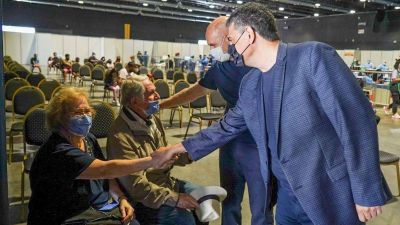 Tope a reelecciones: dos intendentes pidieron licencia para asumir otros cargos y ya suman ocho en el conurbano
