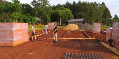 El Iprodha avanza con la construcción de viviendas rurales para colonos de Ruiz de Montoya