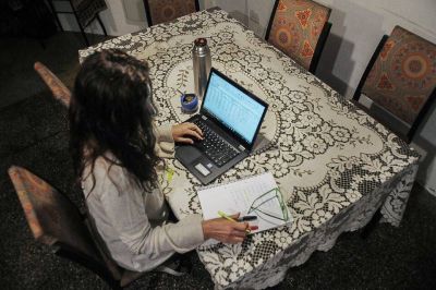 Los trabajos y el tiempo